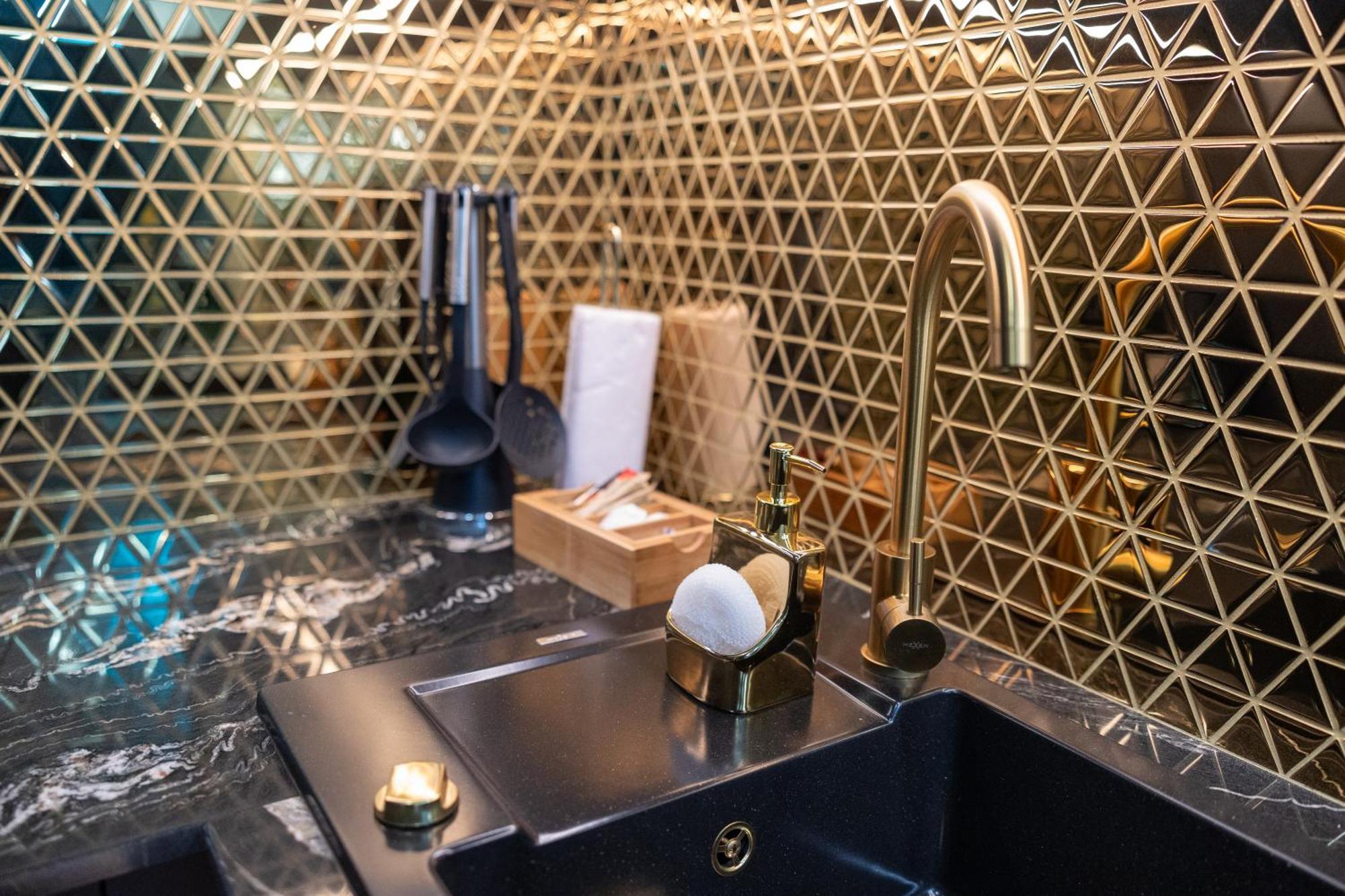 Golden Park Aparthotel Stettin Eksteriør billede