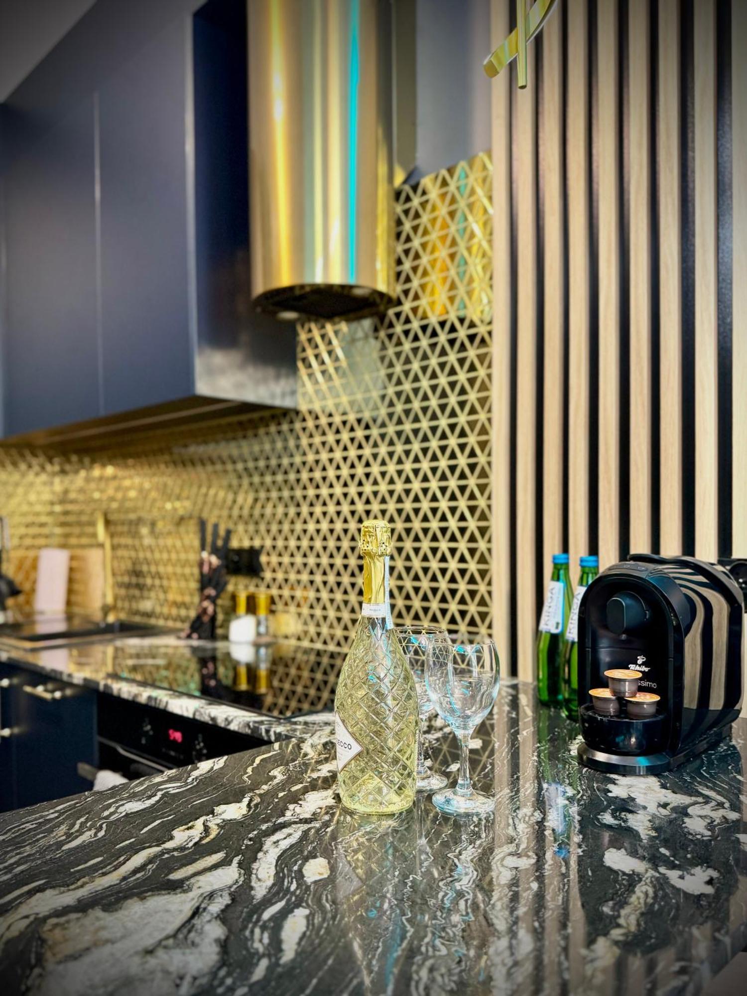 Golden Park Aparthotel Stettin Eksteriør billede